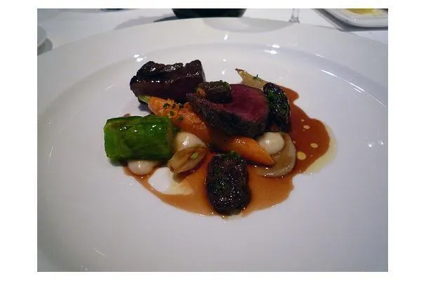 Filetto di manzo con salsa Madeira