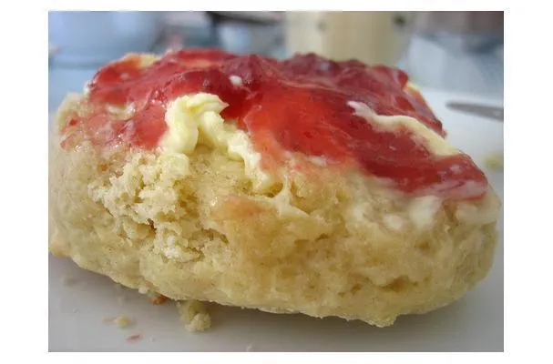 Scones con marmellata