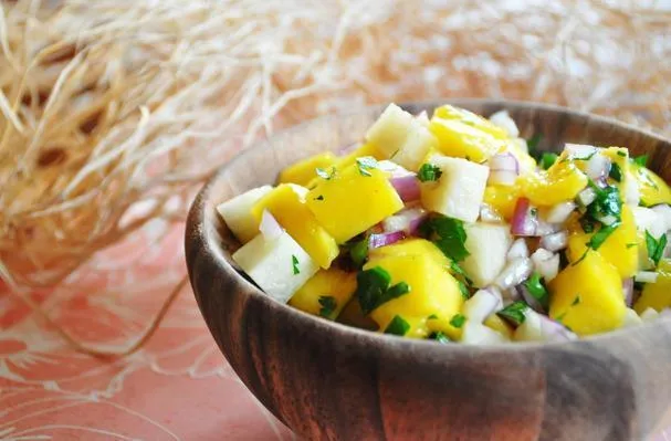 Insalata di jicama e mango