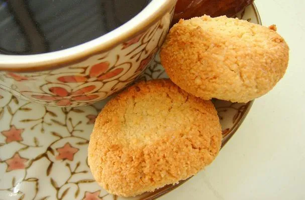 Maronchinos (Biscotti alle mandorle)