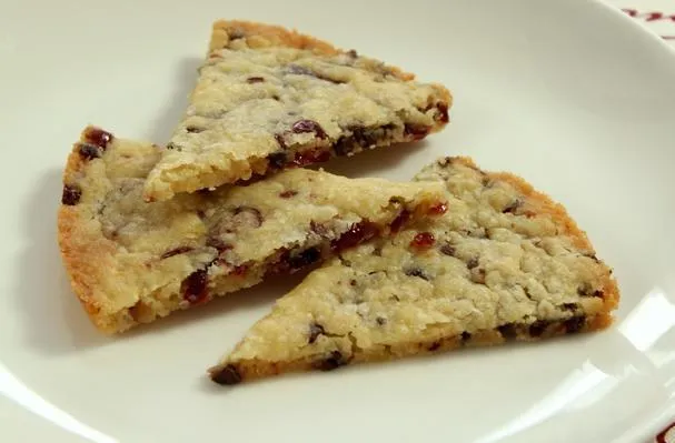 Frollini all'arancia, cioccolato e mirtilli rossi
