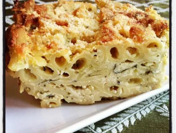 Ziti al forno con besciamella al pesto