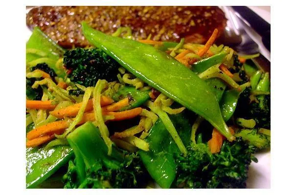 Verdure saltate all'arancia