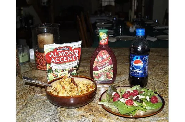 Pollo cinese con mandorle